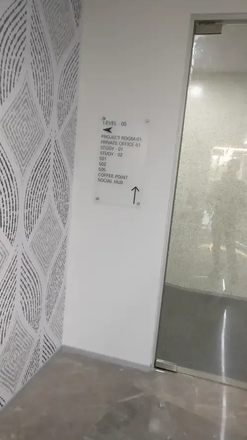 Deutsche Bank signage, detail 3