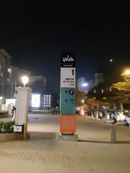 Hiranandani signage, detail 9