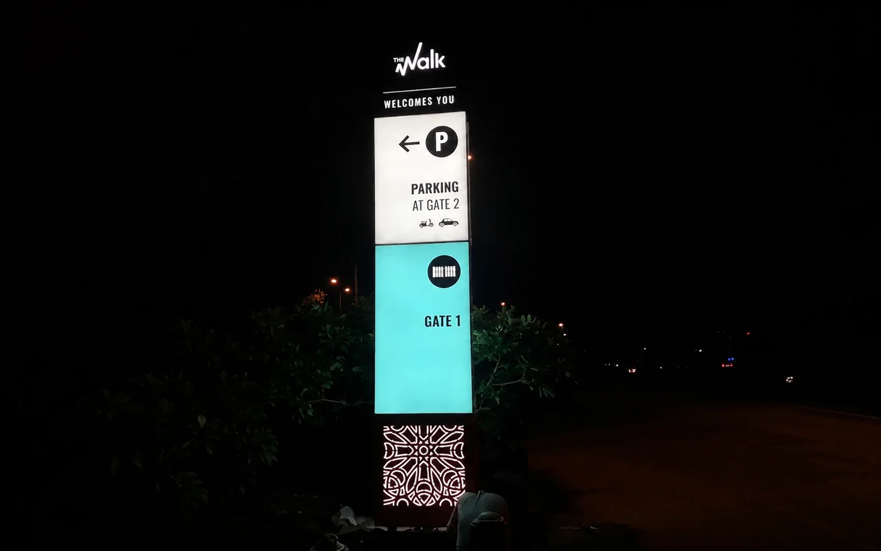 Hiranandani signage, detail 4