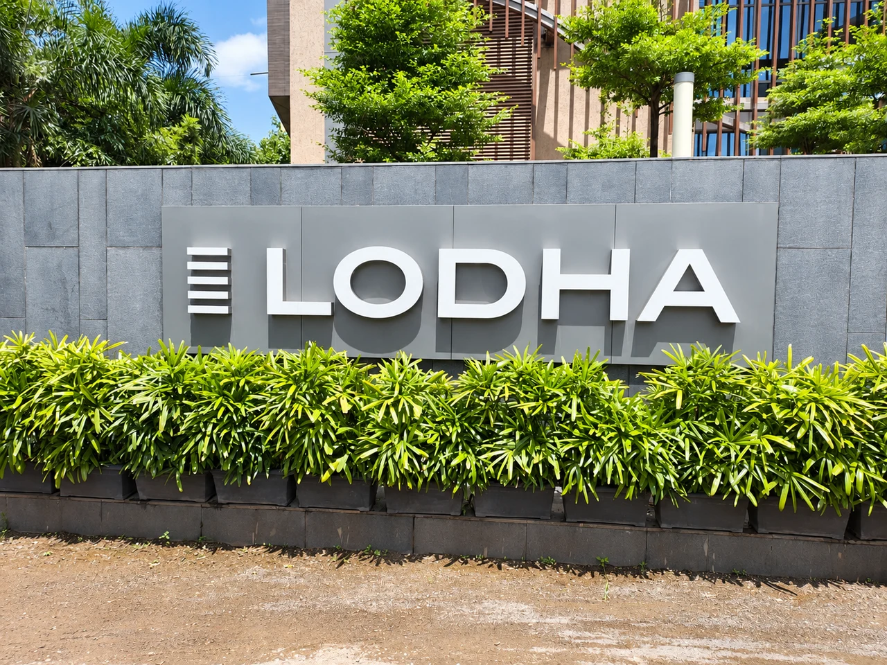 Lodha signage, detail 38