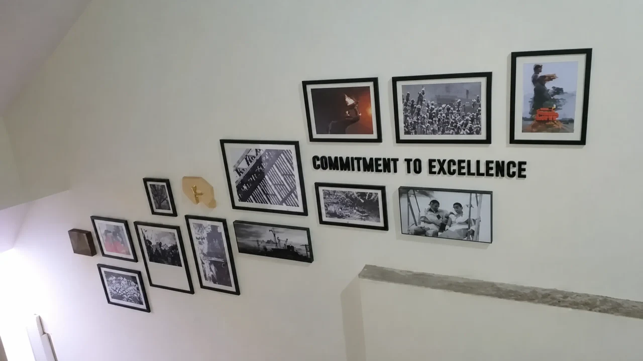 Raunak signage, detail 8